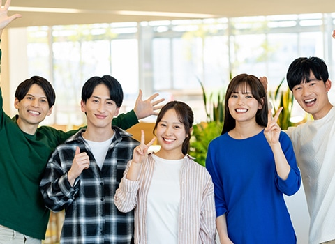 お友達を紹介すると、収入が増える